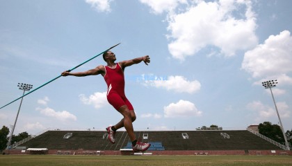 廿五载轮回，穆帅重掌本菲卡，77天旧梦与新时代的豪赌