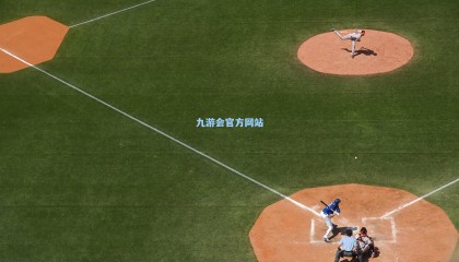 意甲转会市场再起波澜,乔瓦尼·西蒙尼以800万欧元加盟都灵,HWG交易尘埃落定!