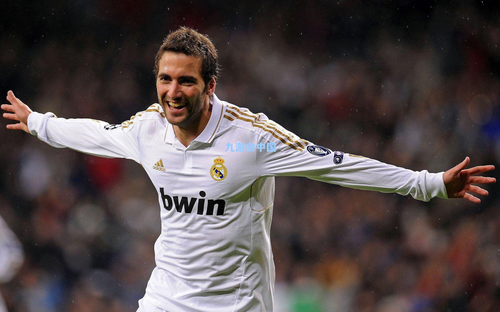 哈兰德今夜瞄准欧冠里程碑 最快50球纪录近在咫尺