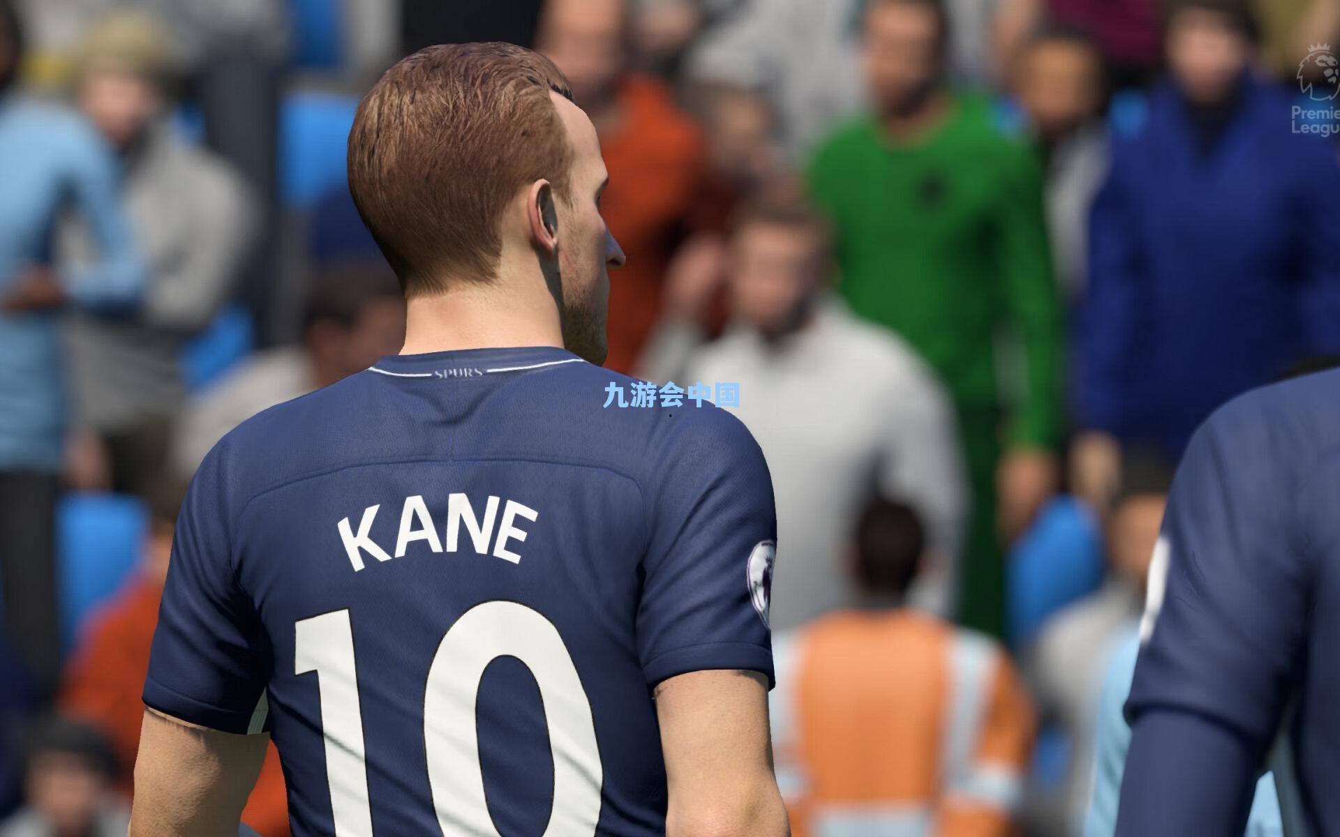 亚马尔返程航班状态轻松获好评，巴萨高层盛赞新星成熟表现奠定未来基石