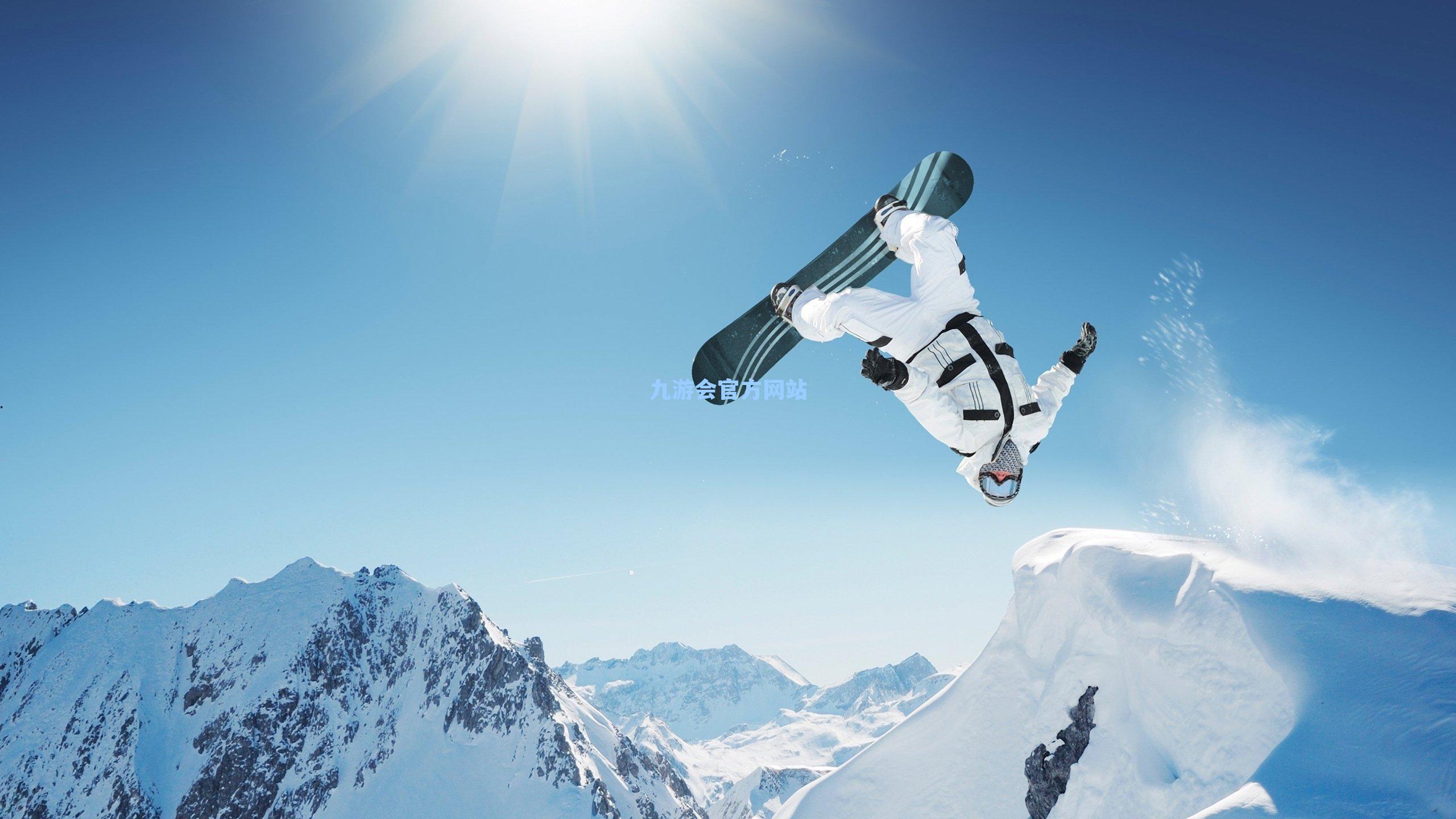 金球十年风云录，昔日新星今何在，王座更迭映照足坛沧桑巨变