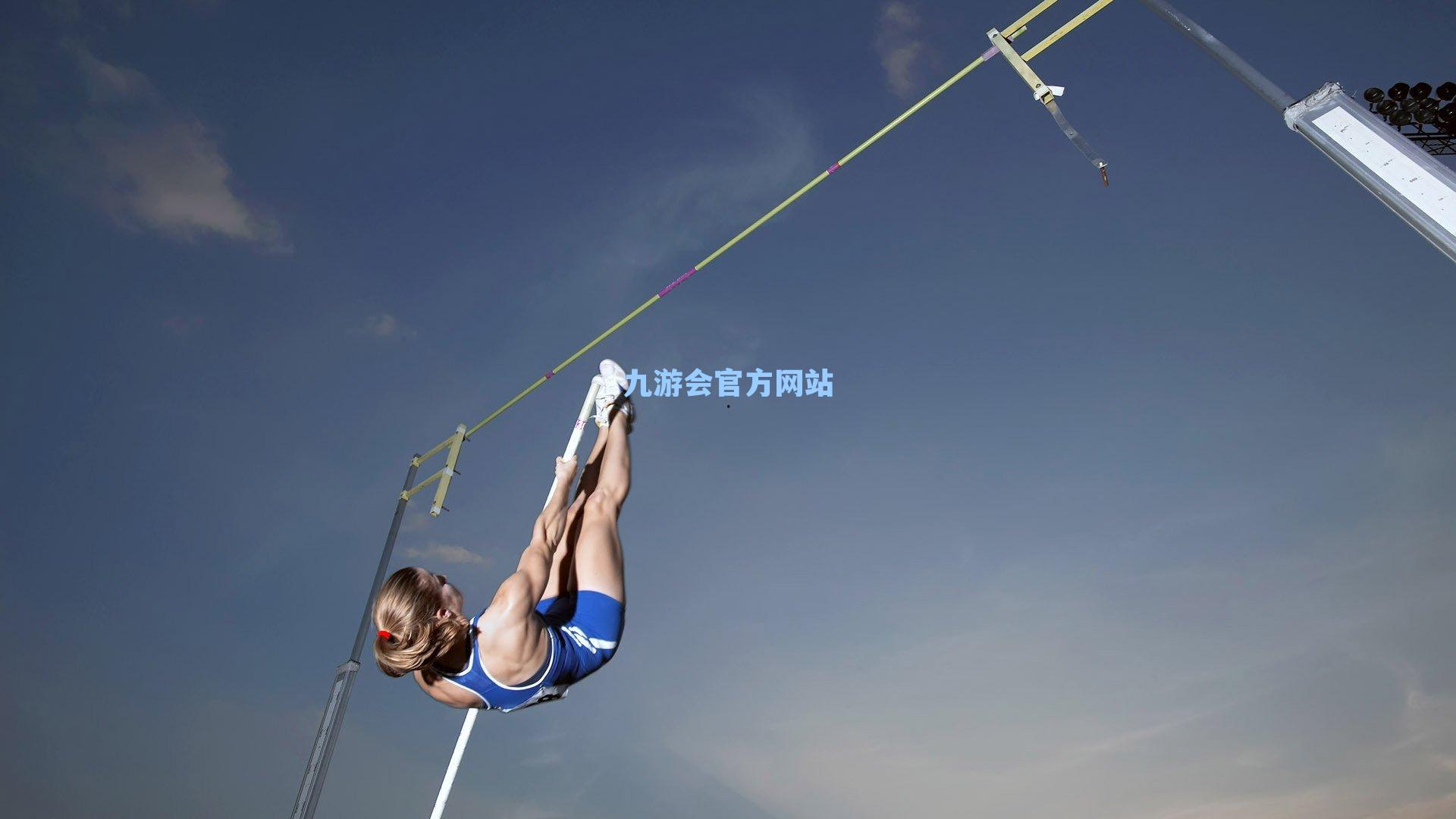 德天空独家，多特蒙德启动续约计划，锁定边路飞翼阿德耶米，已与超级经纪人门德斯展开初步对话